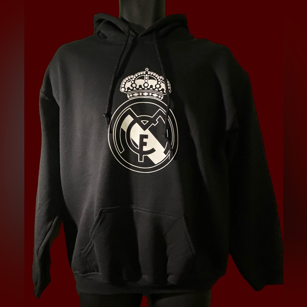 REAL MADRID HOODIE , BLACK , SIZE MEDIUM